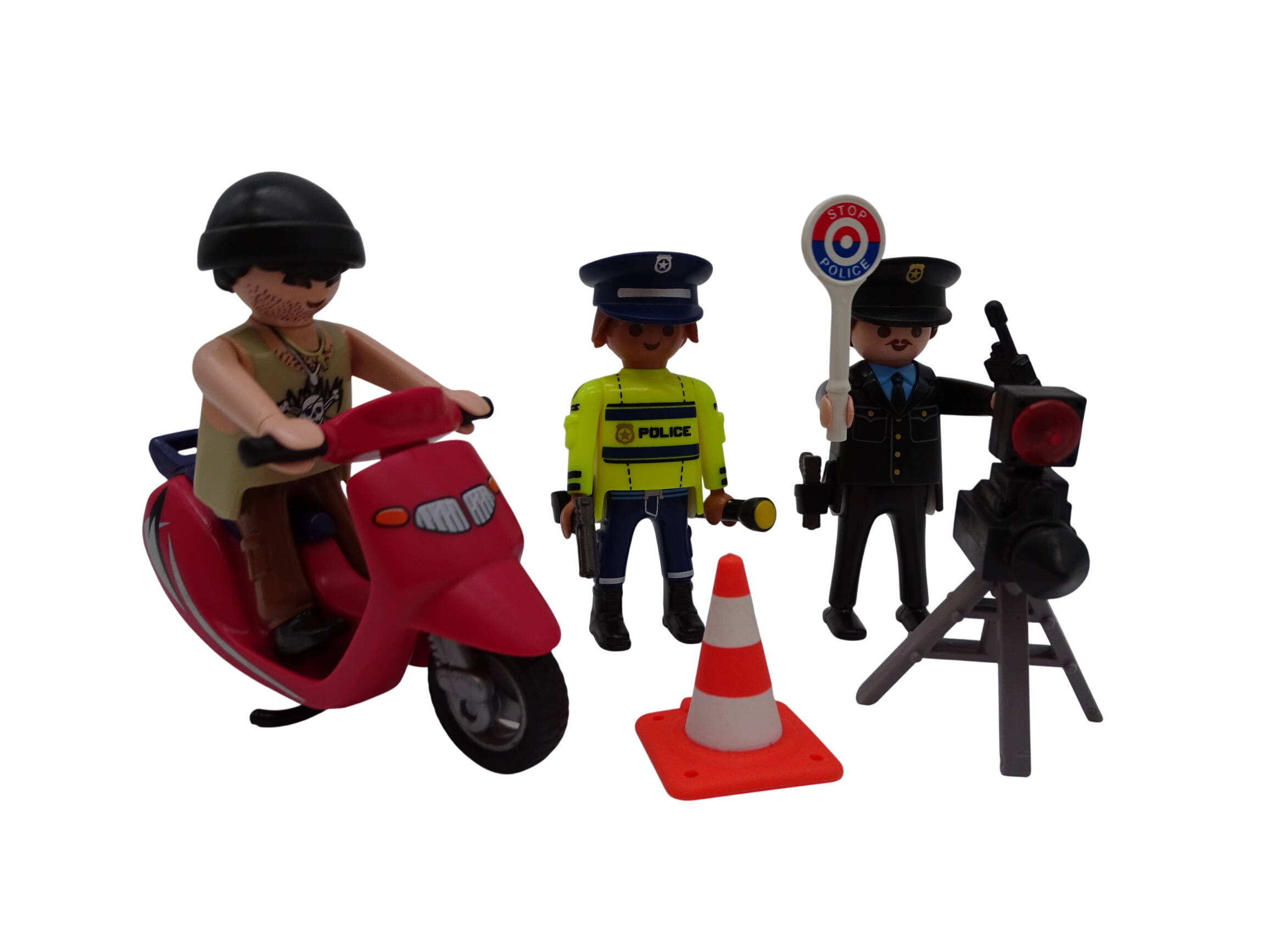 Acheter Playmobil pièce unique « Le contrôle de Police » d'occasion PLAYMOBIL - Dès 6 ans | Ref 13375 Très bon état - 13,00 € Playmobil pièce unique « Le contrôle de Police » d'occasion PLAYMOBIL - Dès 6 ans | Ref 13375 Très bon état - reconditionné disponible sur Label Emmaüs